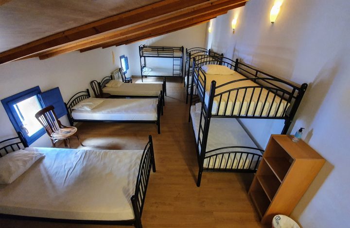 Bunk bed in shared Room